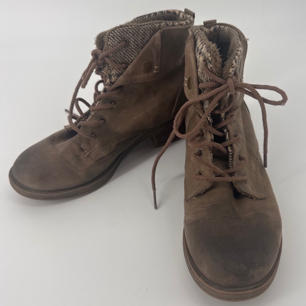 Rock & Candy Junie Women 7.5 Ankle Boots Brown Lace Up Knit Collar